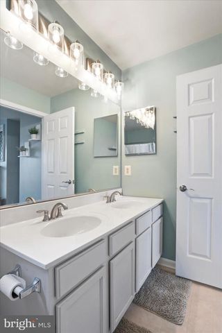 5898 GABRIELLE LANE, Chambersburg, PA 17202