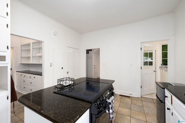 938 CONROY ROAD, Birmingham, AL 35222