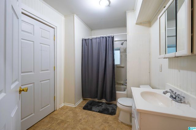 938 CONROY ROAD, Birmingham, AL 35222