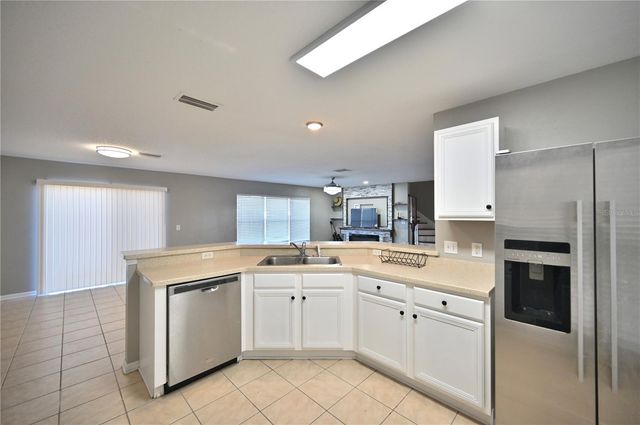 10922 SUBTLE TRAIL DRIVE, Riverview, FL 33579