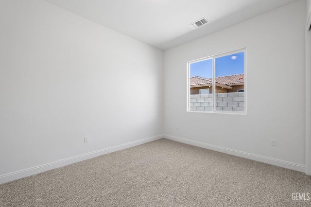 7422 Allenmeir Court, Bakersfield, CA 93314