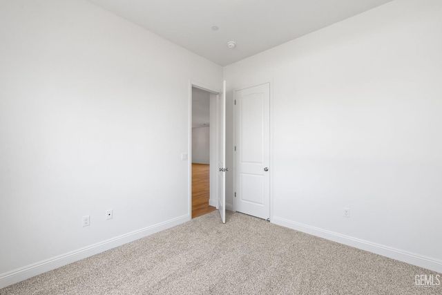 7422 Allenmeir Court, Bakersfield, CA 93314