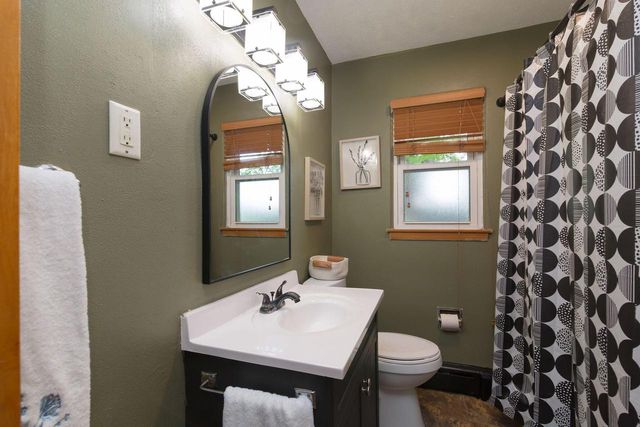 642 Vine STREET, Fond Du Lac, WI 54935