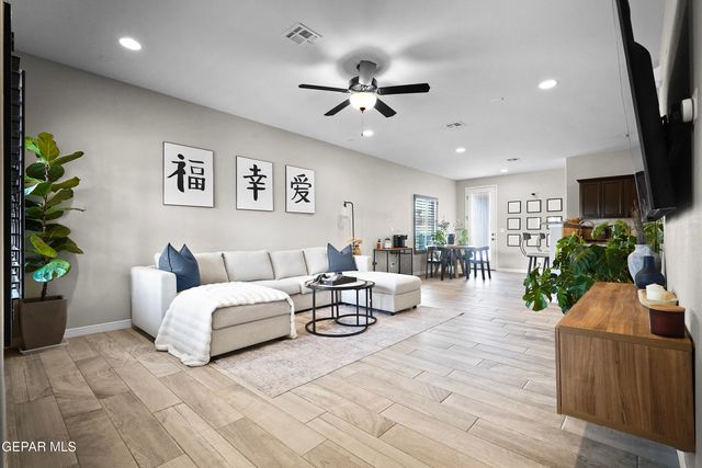 908 TOLWORTH Street, El Paso, TX 79928