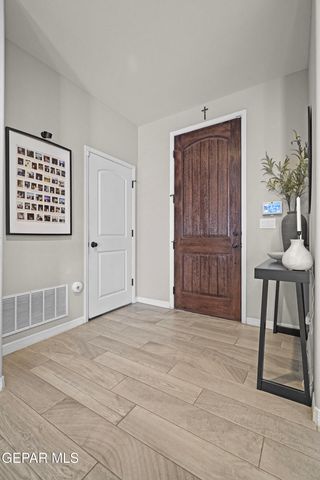 908 TOLWORTH Street, El Paso, TX 79928