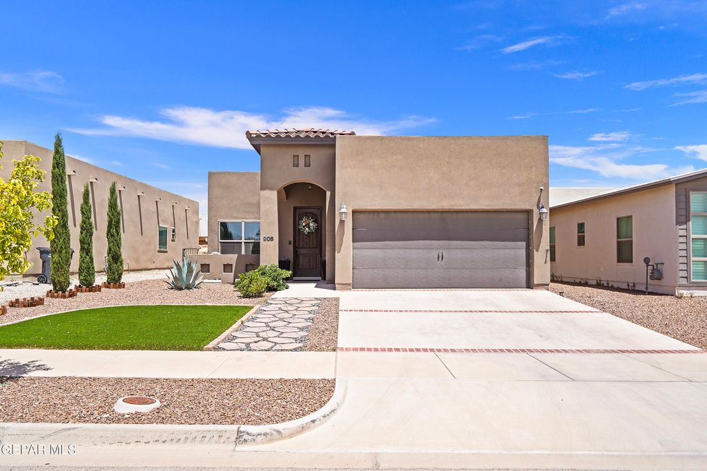 908 TOLWORTH Street, El Paso, TX 79928