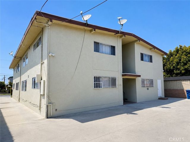 11966 Oxford Avenue, Hawthorne, CA 90250
