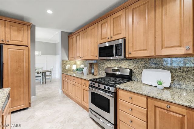 9225 Museo CIR 103, Naples, FL 34114