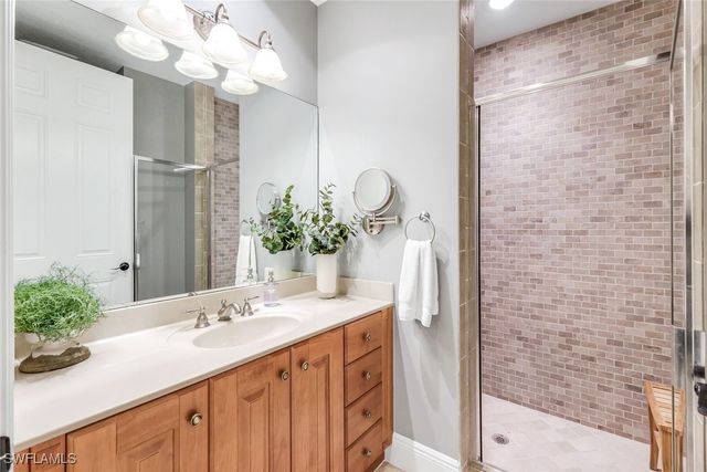 9225 Museo CIR 103, Naples, FL 34114