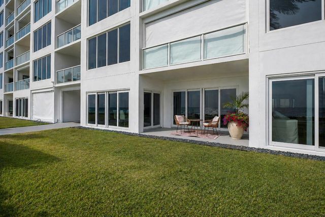 2909 S Ocean Boulevard 1b1, Highland Beach, FL 33487