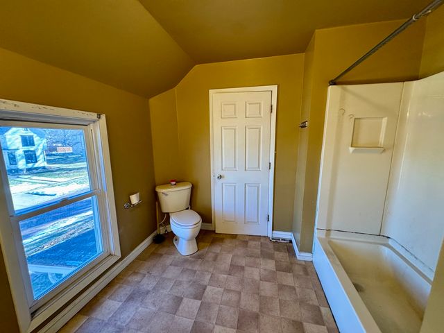 420 N Church Street, Princeton, IL 61356