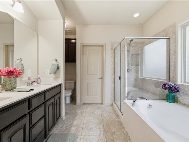 1101 Sierra Blanca Drive, Burleson, TX 76028