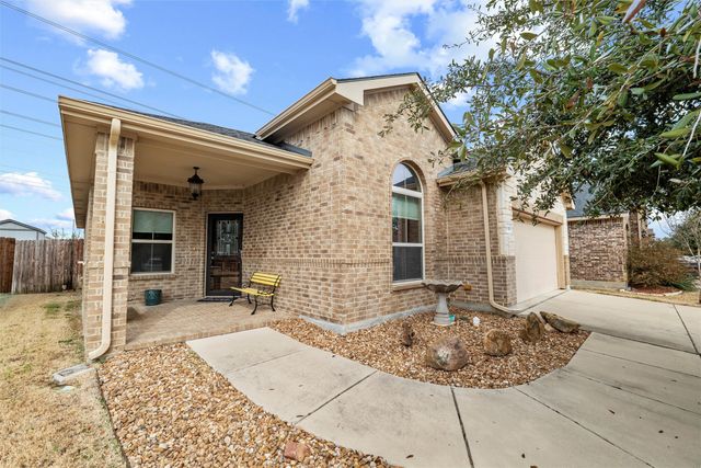 1101 Sierra Blanca Drive, Burleson, TX 76028