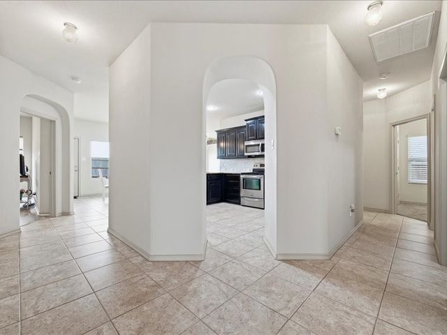 1101 Sierra Blanca Drive, Burleson, TX 76028