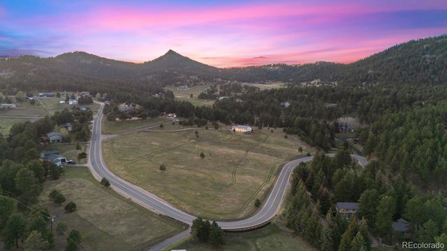 6832 S Valley Drive, Morrison, CO 80465