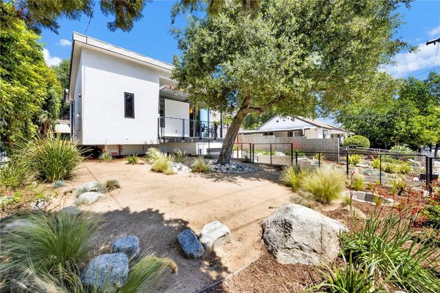 325 W Grandview Avenue, Sierra Madre, CA 91024