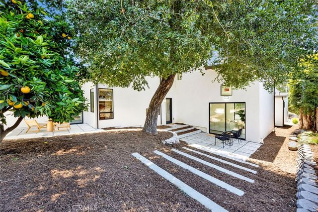 325 W Grandview Avenue, Sierra Madre, CA 91024