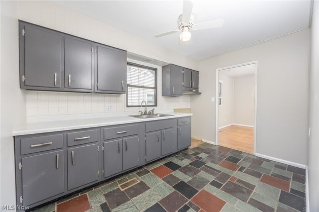 601 41st Street, Vienna, WV 26105