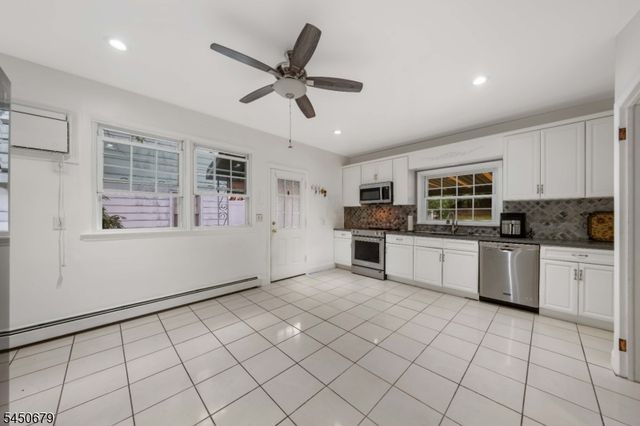99 Newby Ave, Woodland Park, NJ 07424