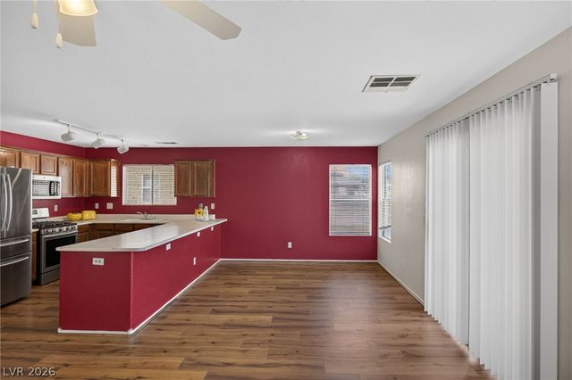 6070 STONE HOLLOW Avenue, Las Vegas, NV 89156