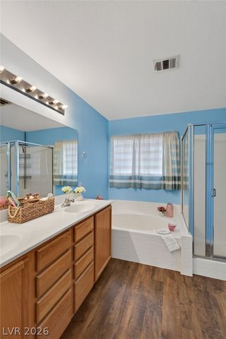 6070 STONE HOLLOW Avenue, Las Vegas, NV 89156
