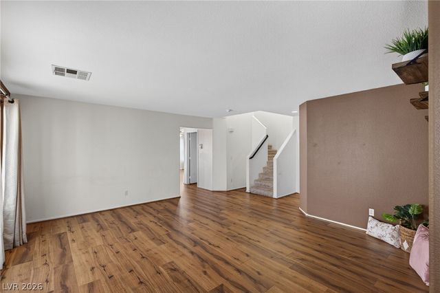6070 STONE HOLLOW Avenue, Las Vegas, NV 89156