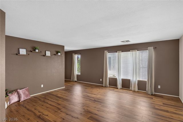 6070 STONE HOLLOW Avenue, Las Vegas, NV 89156