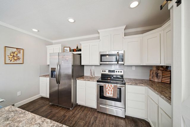 27483 S 4460 Road 2, Vinita, OK 74301
