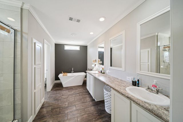 27483 S 4460 Road 2, Vinita, OK 74301