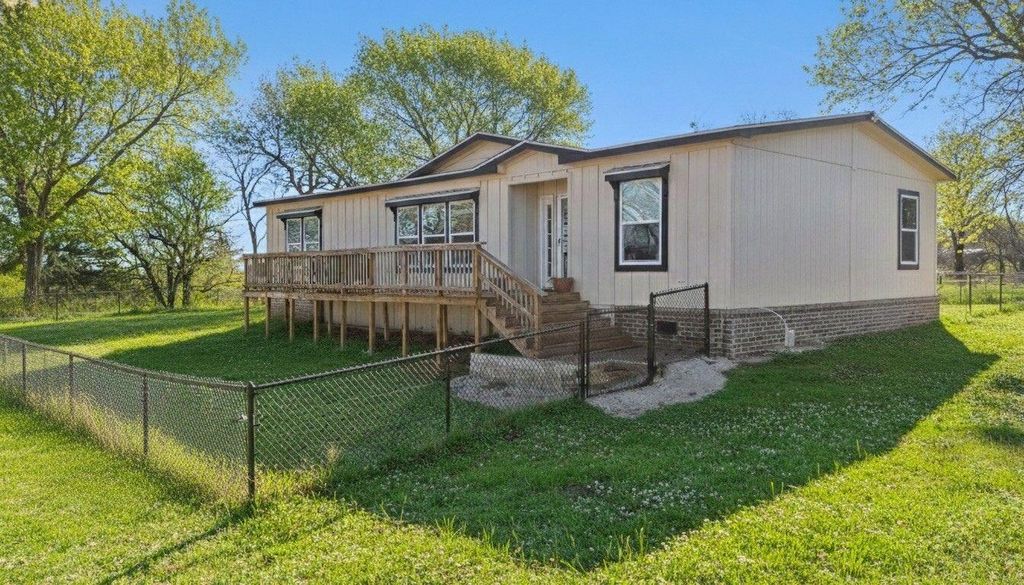 27483 S 4460 Road 2, Vinita, OK 74301