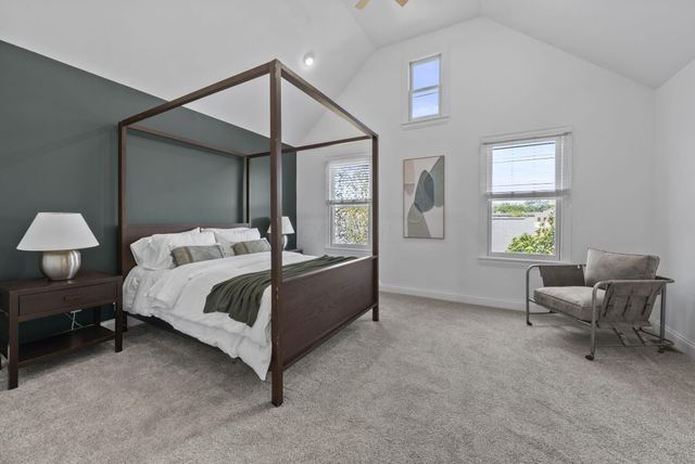 156 E 4th Avenue, Columbus, OH 43201