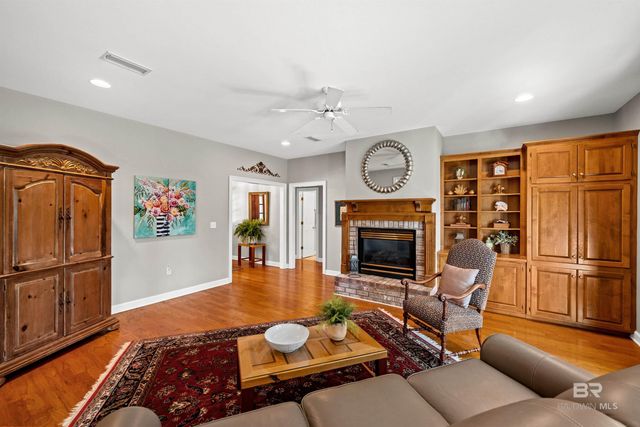 8763 Tupelo Court, Daphne, AL 36527