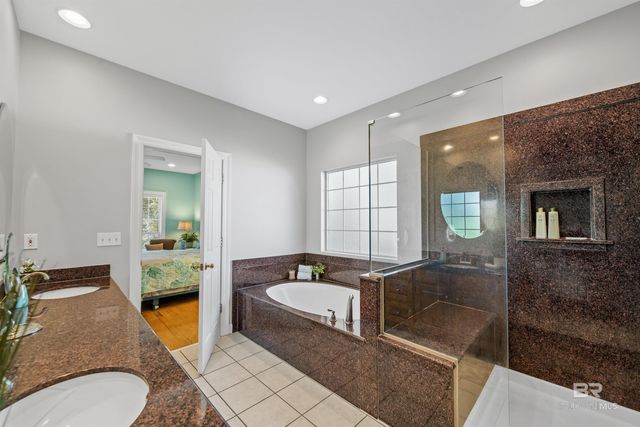 8763 Tupelo Court, Daphne, AL 36527