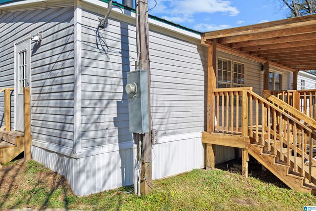 1401 WINFIELD DRIVE, Bessemer, AL 35022