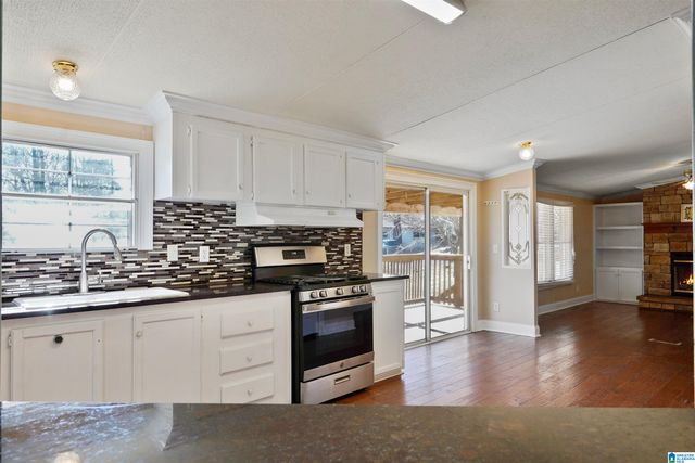 1401 WINFIELD DRIVE, Bessemer, AL 35022