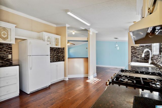 1401 WINFIELD DRIVE, Bessemer, AL 35022