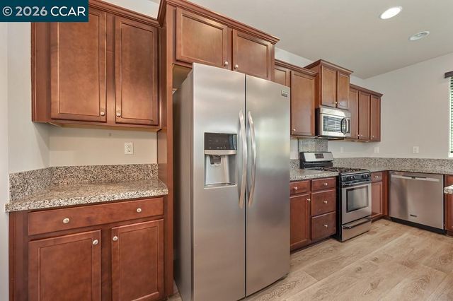 741 Candela Cir, Sacramento, CA 95835