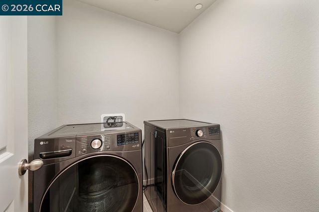 741 Candela Cir, Sacramento, CA 95835