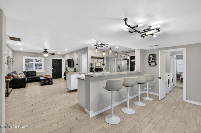 4773 E Eastland Street, Tucson, AZ 85711