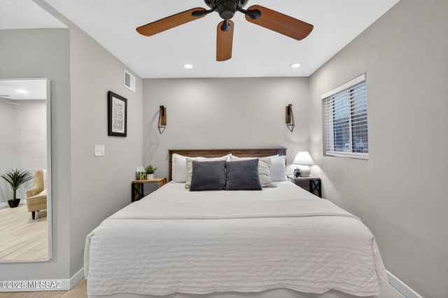 4773 E Eastland Street, Tucson, AZ 85711