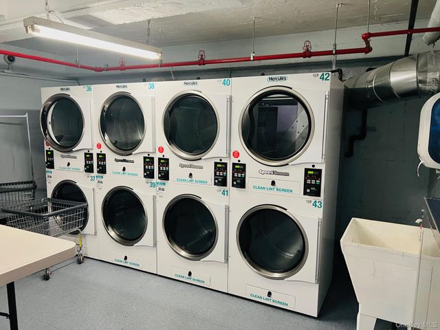 80-35 Springfield Boulevard 2M, Queens Village, NY 11427