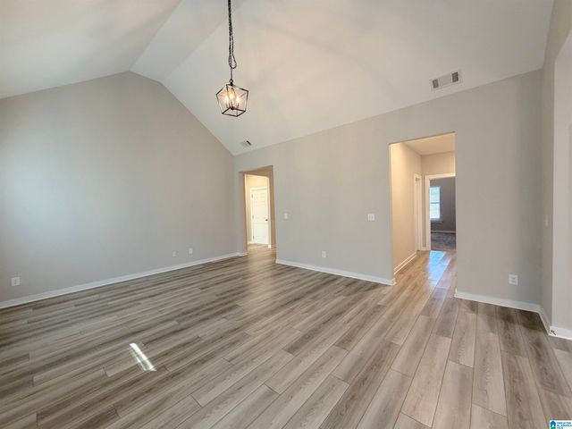 115 CROSSROADS CIRCLE, Jasper, AL 35504