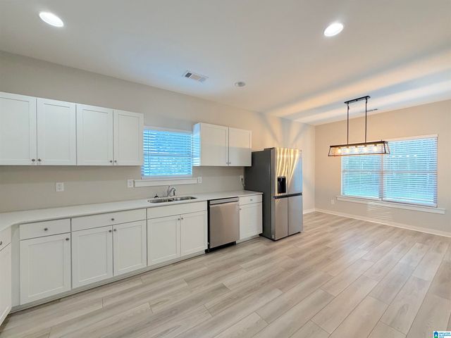 115 CROSSROADS CIRCLE, Jasper, AL 35504