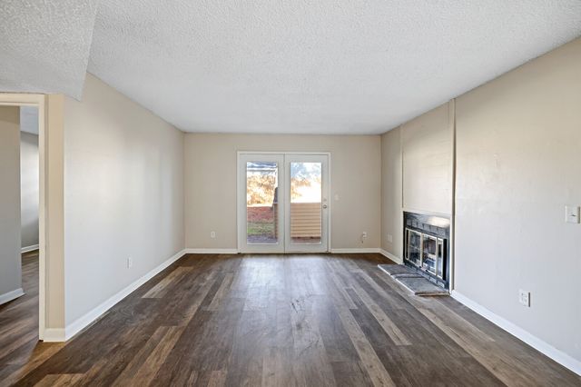 102 General Jackson Ln, Hermitage, TN 37076