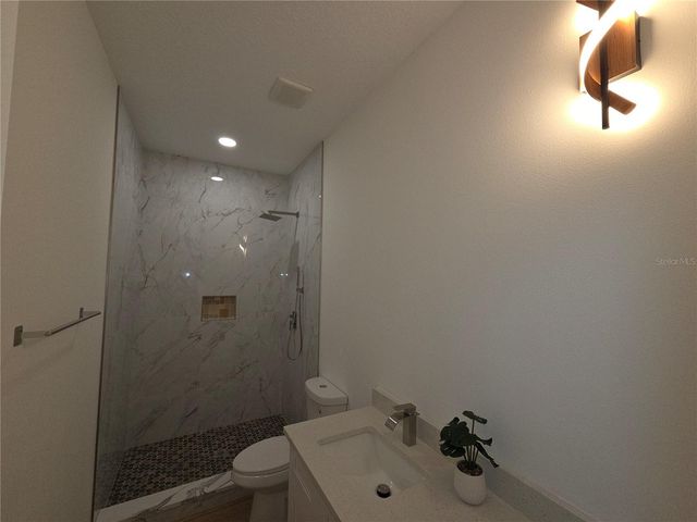 2706 E 17TH AVENUE, Tampa, FL 33605