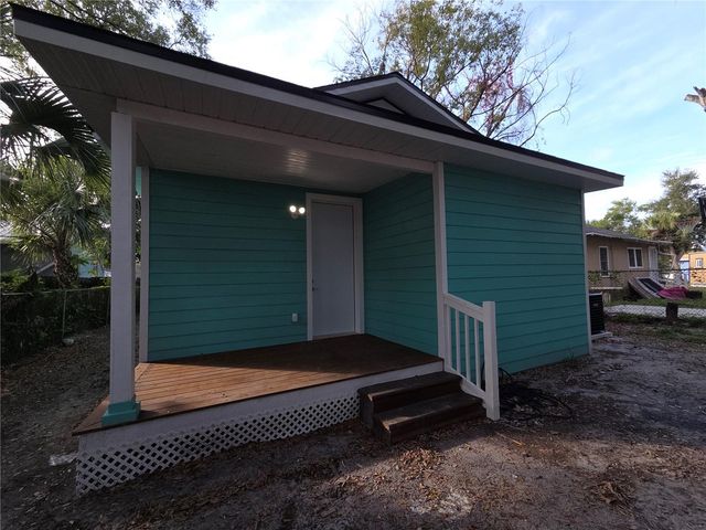 2706 E 17TH AVENUE, Tampa, FL 33605