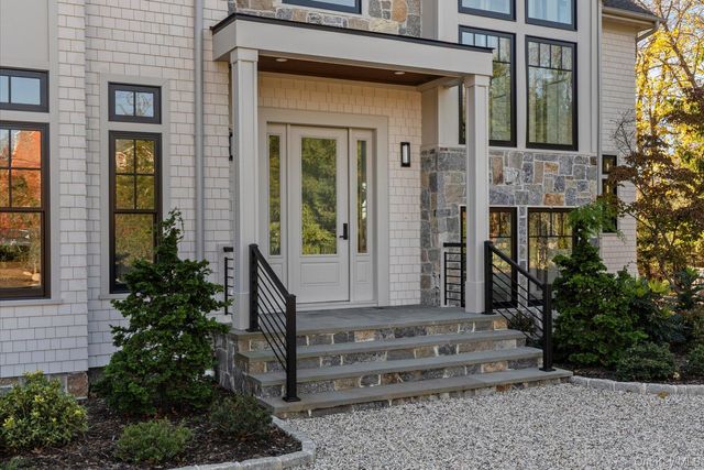 1750 Hobart Road, Southold, NY 11971