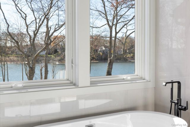 1750 Hobart Road, Southold, NY 11971