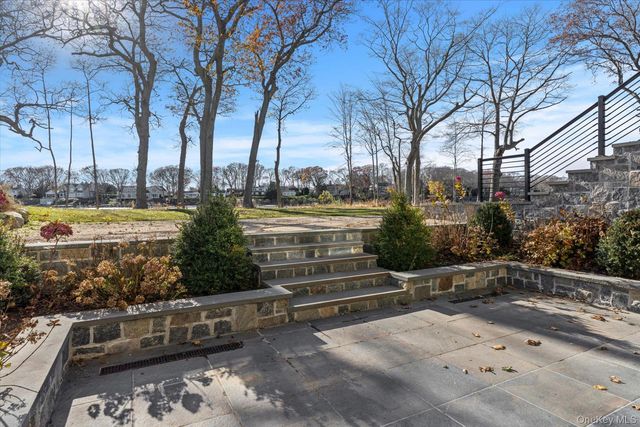 1750 Hobart Road, Southold, NY 11971