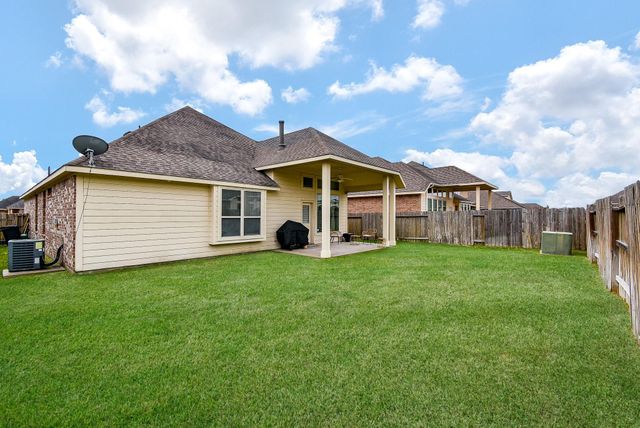 9311 Gilbert Hollow Drive, Rosenberg, TX 77469